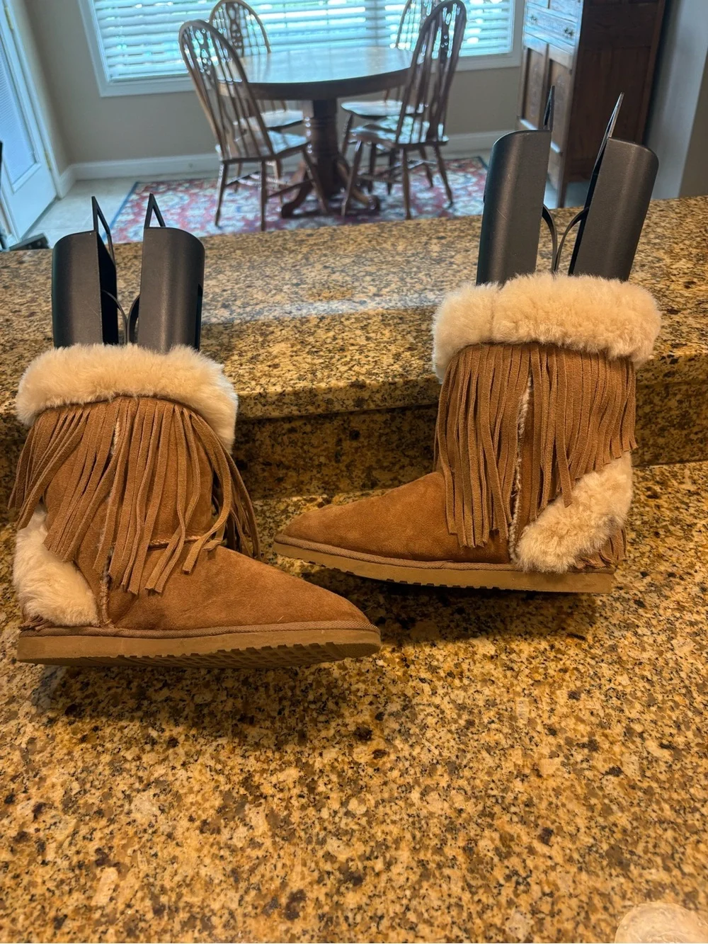 Koolaburra Fringe Suede Genuine Leather Tan Sherpa Boots 8